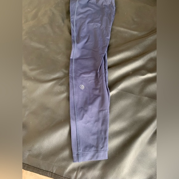 MPG Sport Vital High-Waisted 26" Side Pocket Legging - Picture 6 of 6